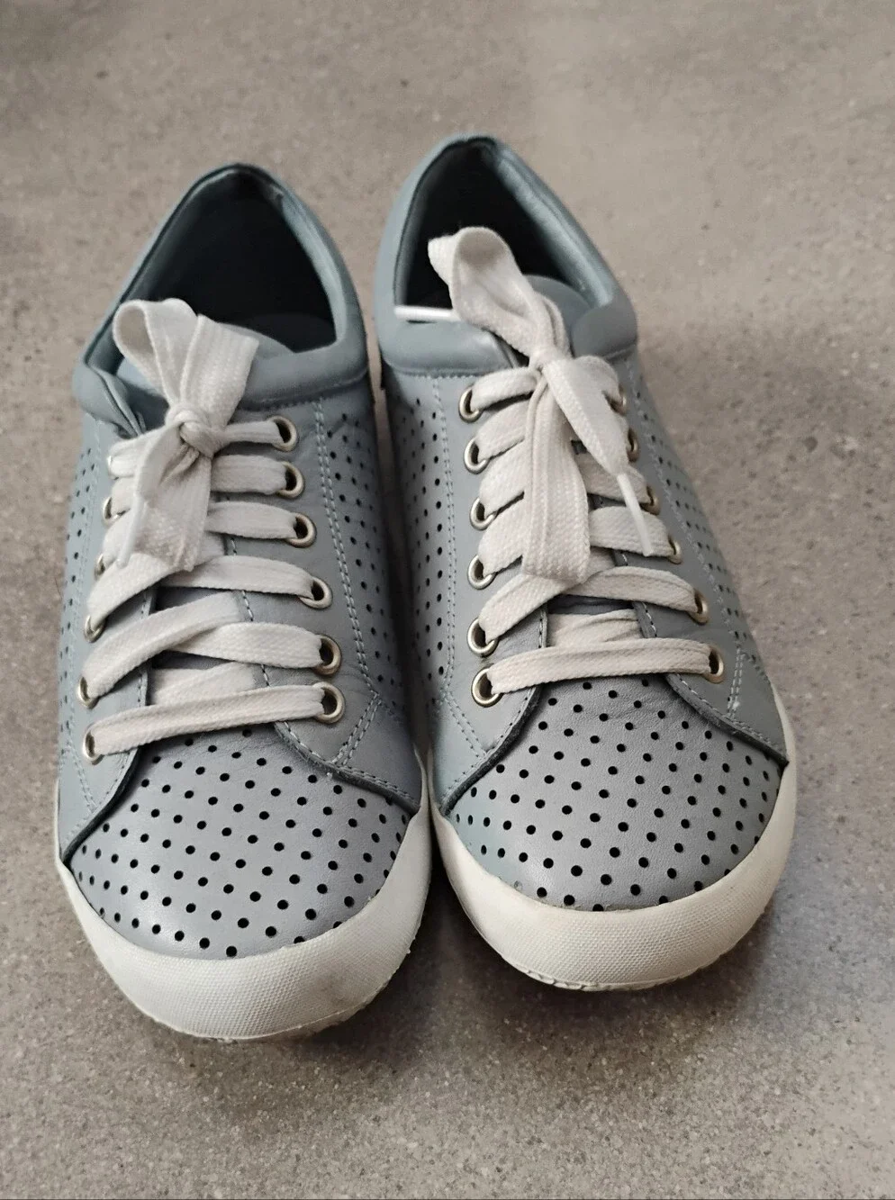 Gelato Teejay Dusty Blue Perforated Lace-Up Women’s Sneakers